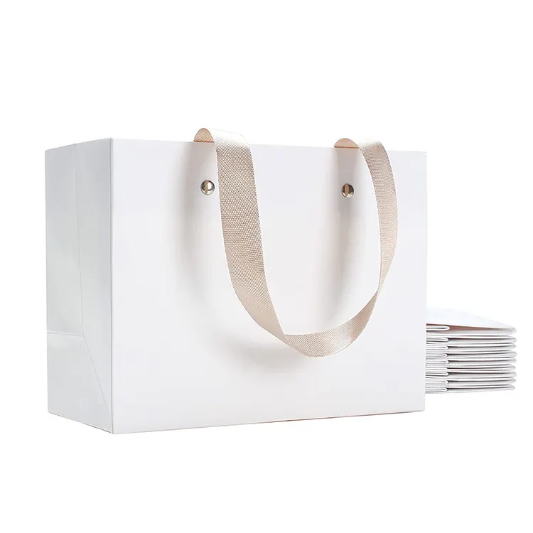 White Cardboard Bag / Paper Packaging Bags